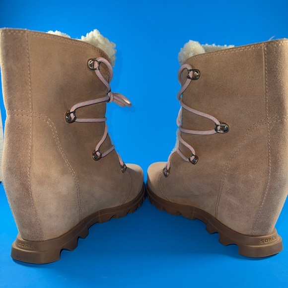 Sorel Women Joan of Arctic Wedge III Boot Lace Cozy Brown Waterproof - Picture 4 of 9